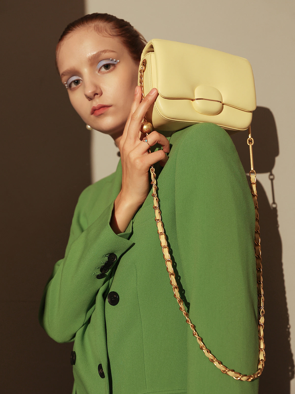 Structured Buckle Leather Shoulder Bag - Yellow
