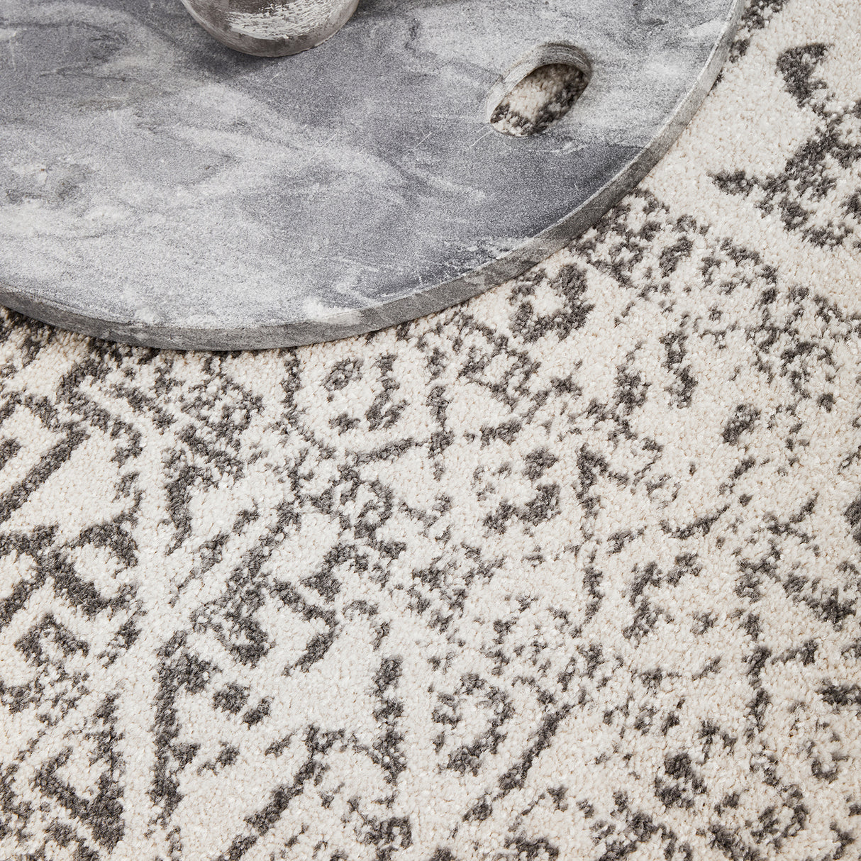 Chrome Addison Silver Rug