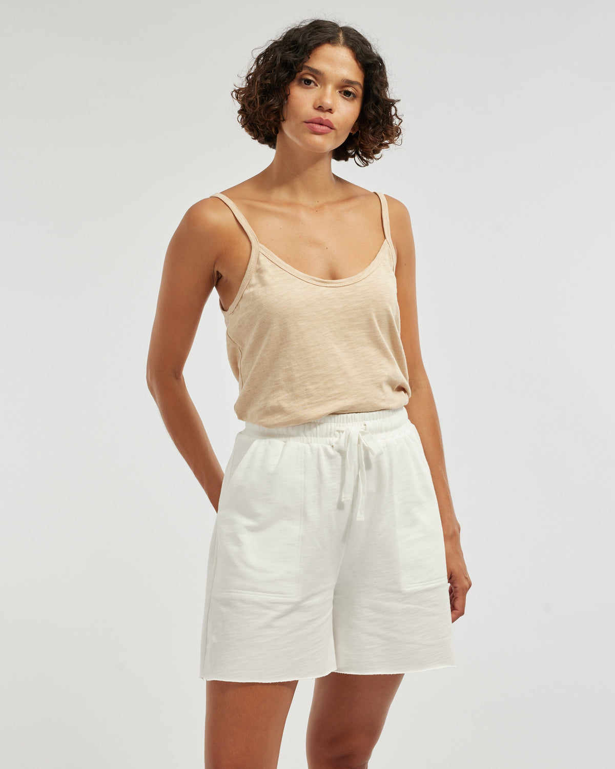 Amelius Kendall Raw Hem Short - White