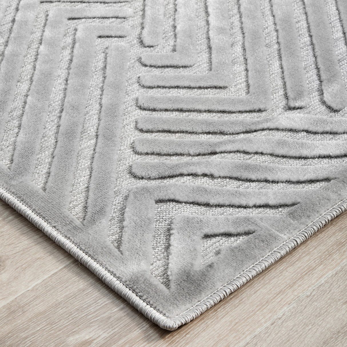 York Cindy Silver Rug