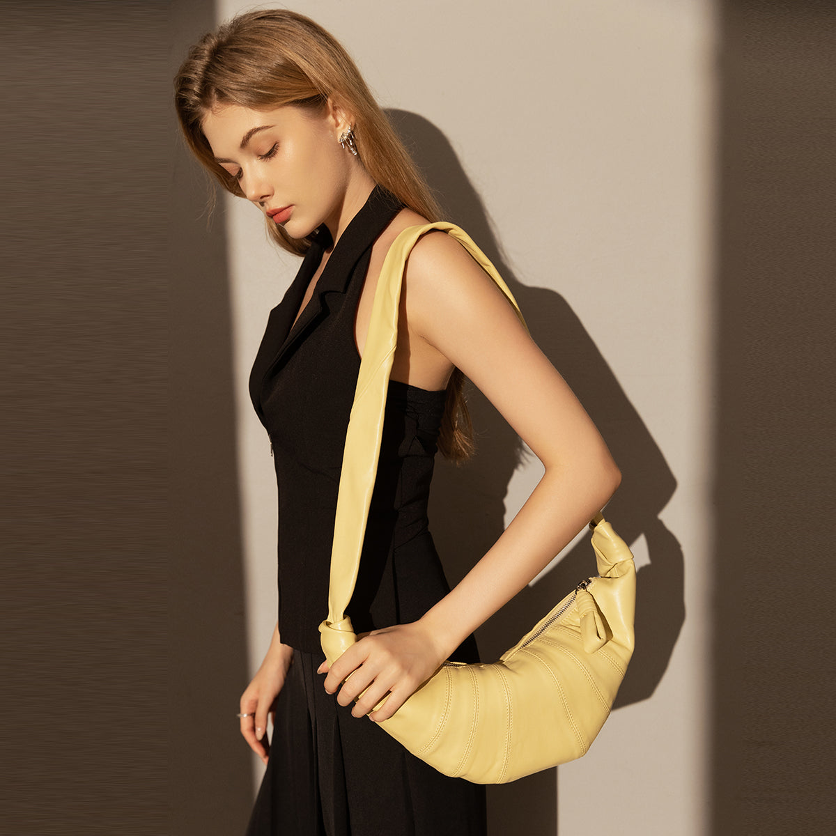 Croissant Chic Shoulder Bag - Yellow
