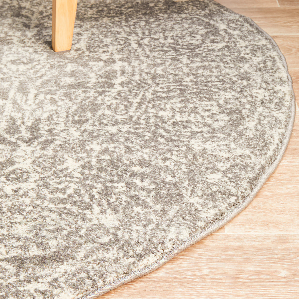Evoke 256 Grey Round Rug
