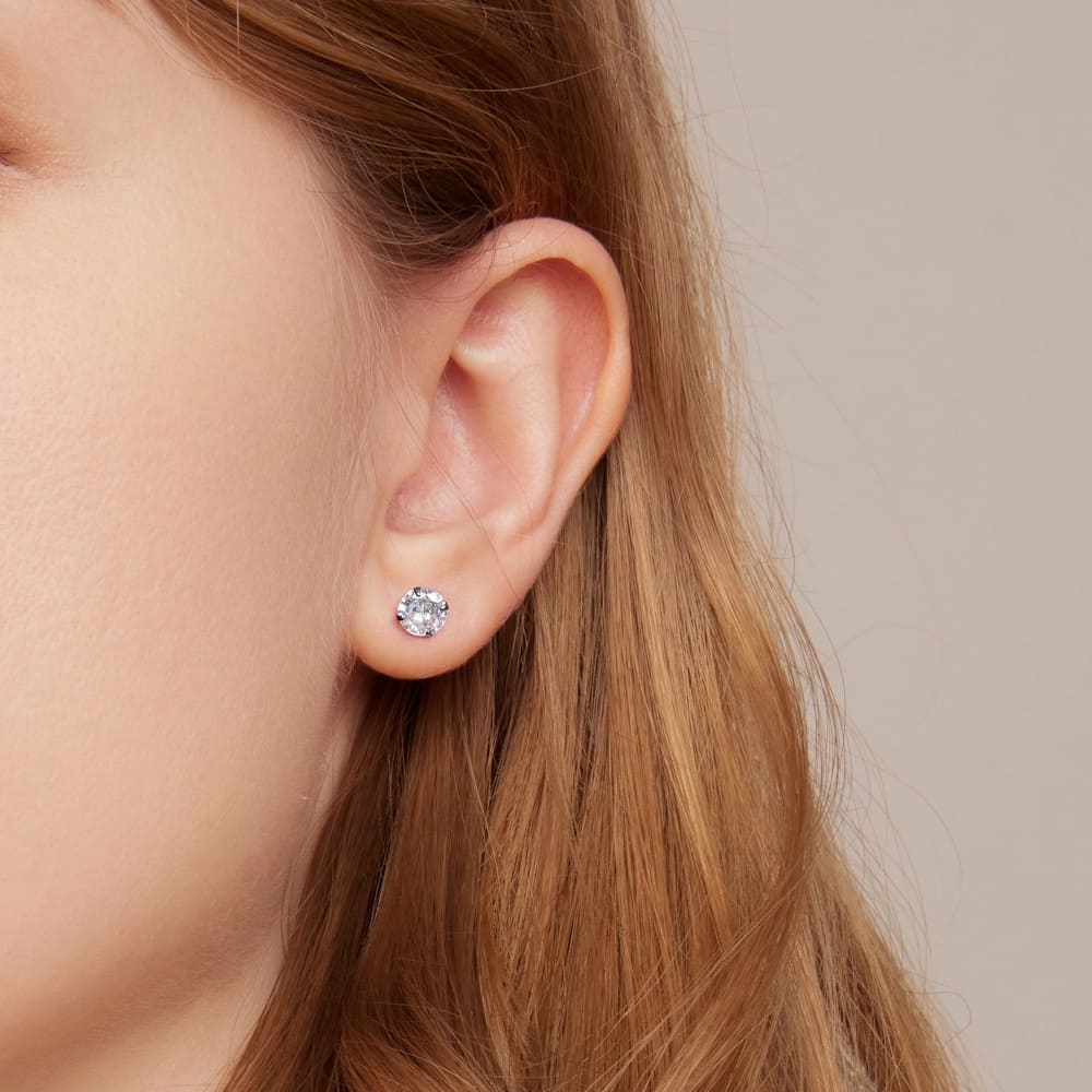 Solid 925 Signature Silver Mary Anne Crystal Stud Earrings In Black Gold