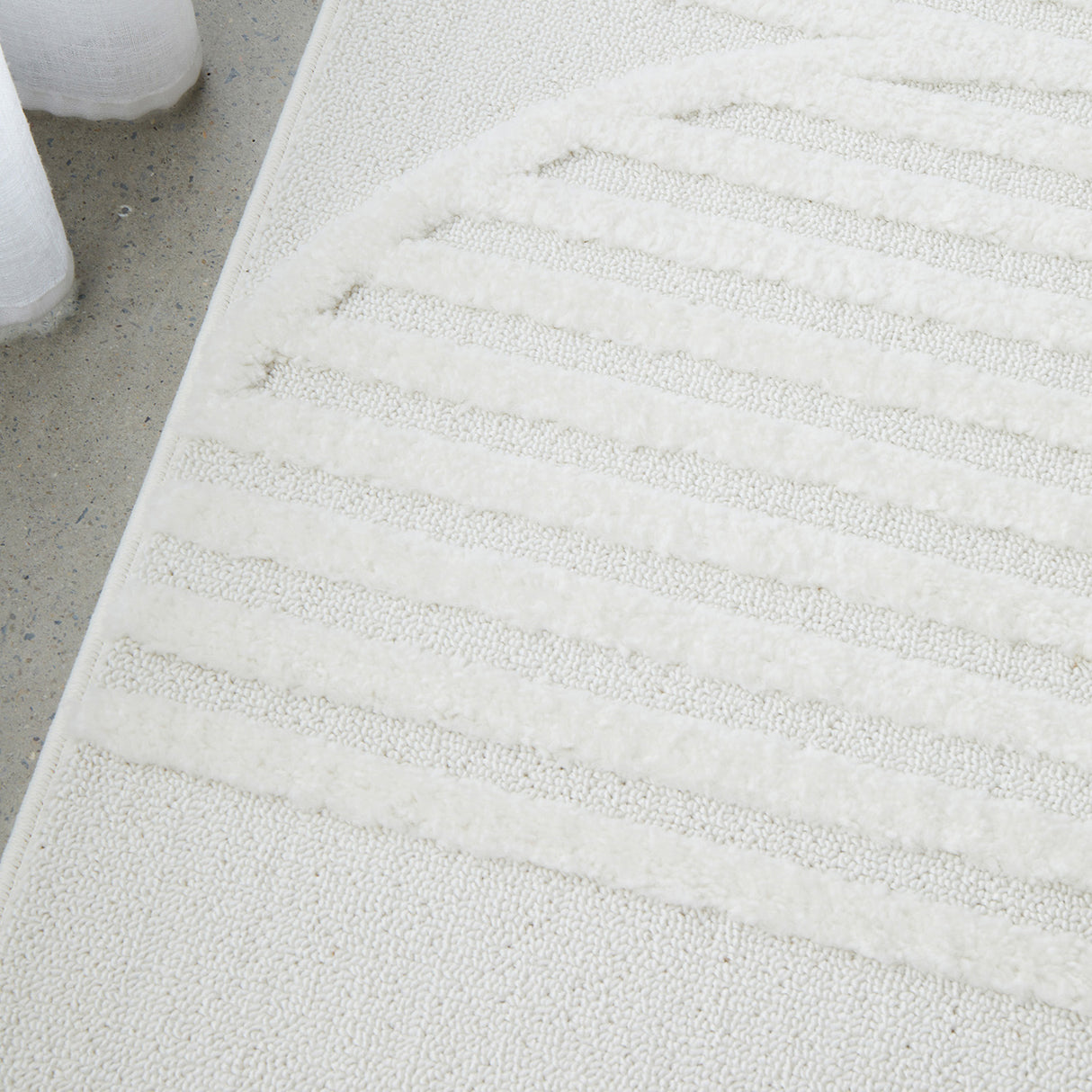 Lotus Leo White Rug