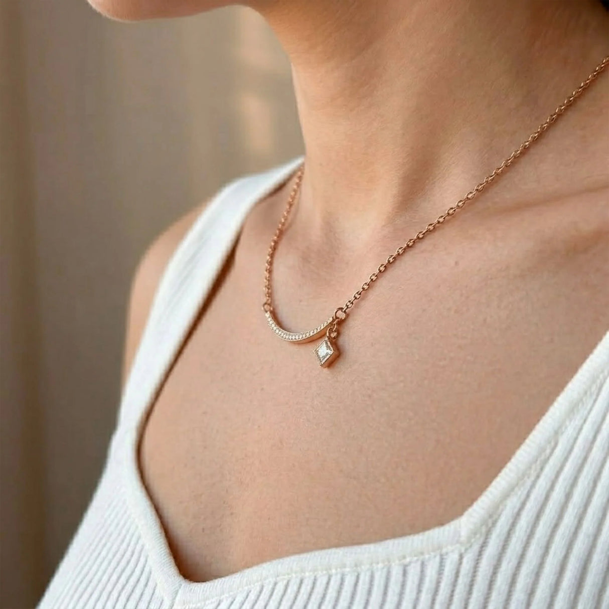 Krystal Couture Sparkling Pendant Necklace in Rose Gold Embellished with Swarovski Crystals