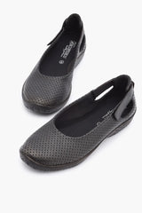 Arcopedico L58 Pierced QS Black