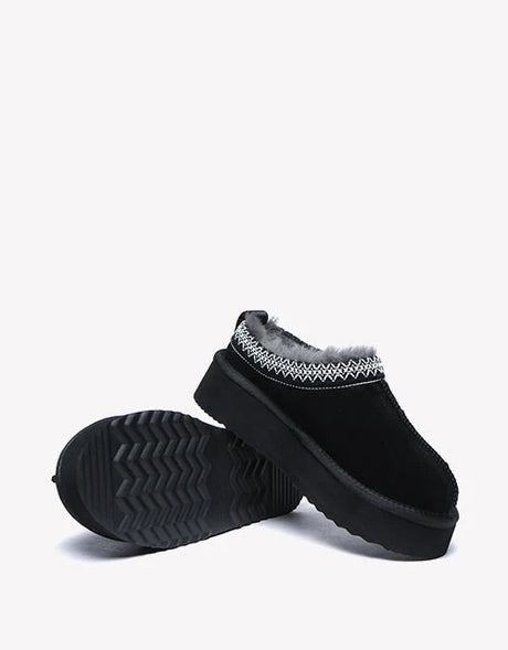 Ventus Cow Suede Platform in Black