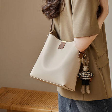 Nalandu Minimalist Genuine Leather Bucket Shoulder Bag - Ivory