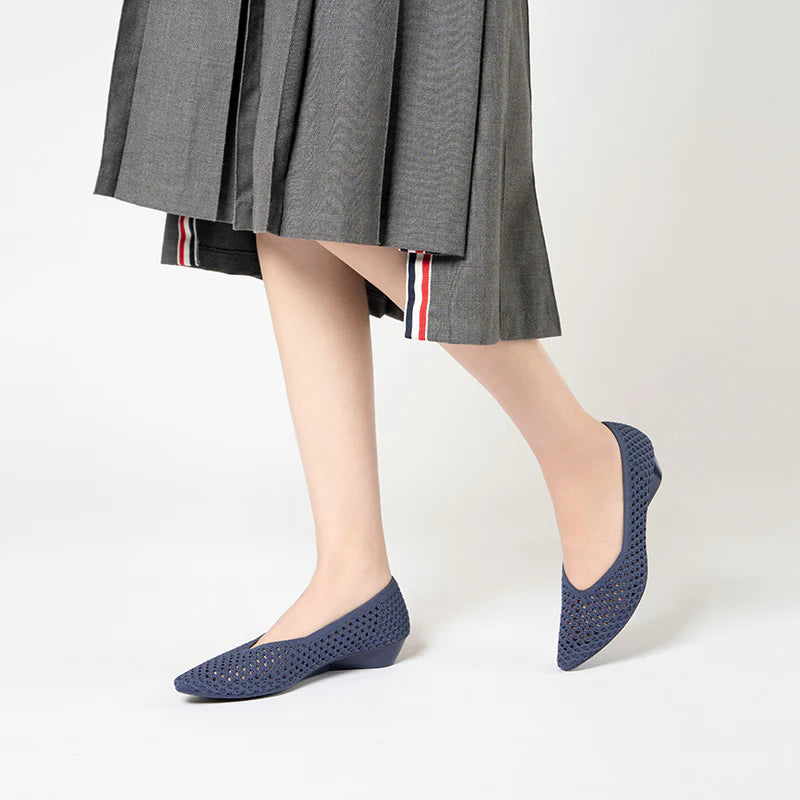 Heart Mesh Knit Pointed Toe Wedge Pumps - Indigo