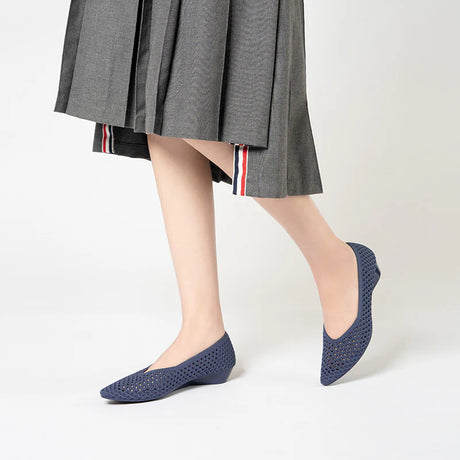 Heart Mesh Knit Pointed Toe Wedge Pumps - Indigo