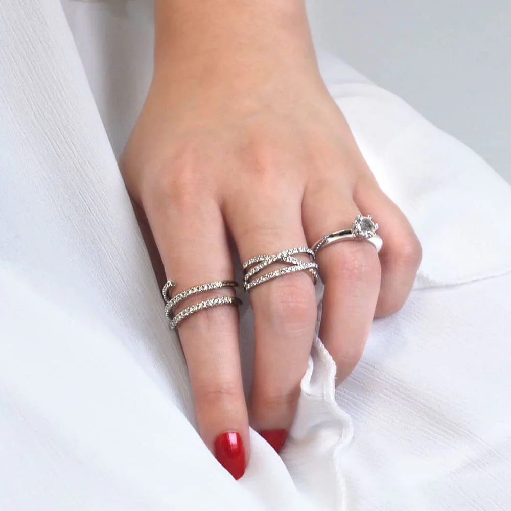 Krystal Couture Twirler Ring Embellished with SWAROVSKI Crystals