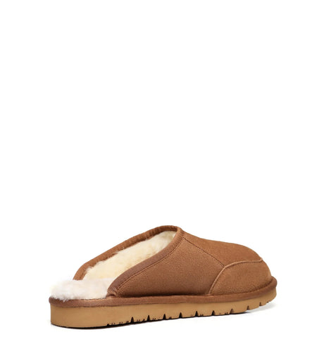 Men Bred Cow Suede Slipper in Chestnut