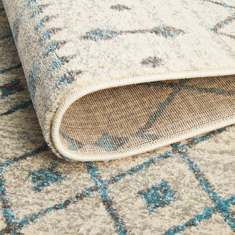 Evoke 260 White Rug