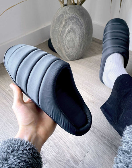 Asos Design Puffer Slipper In Charcoal Grey