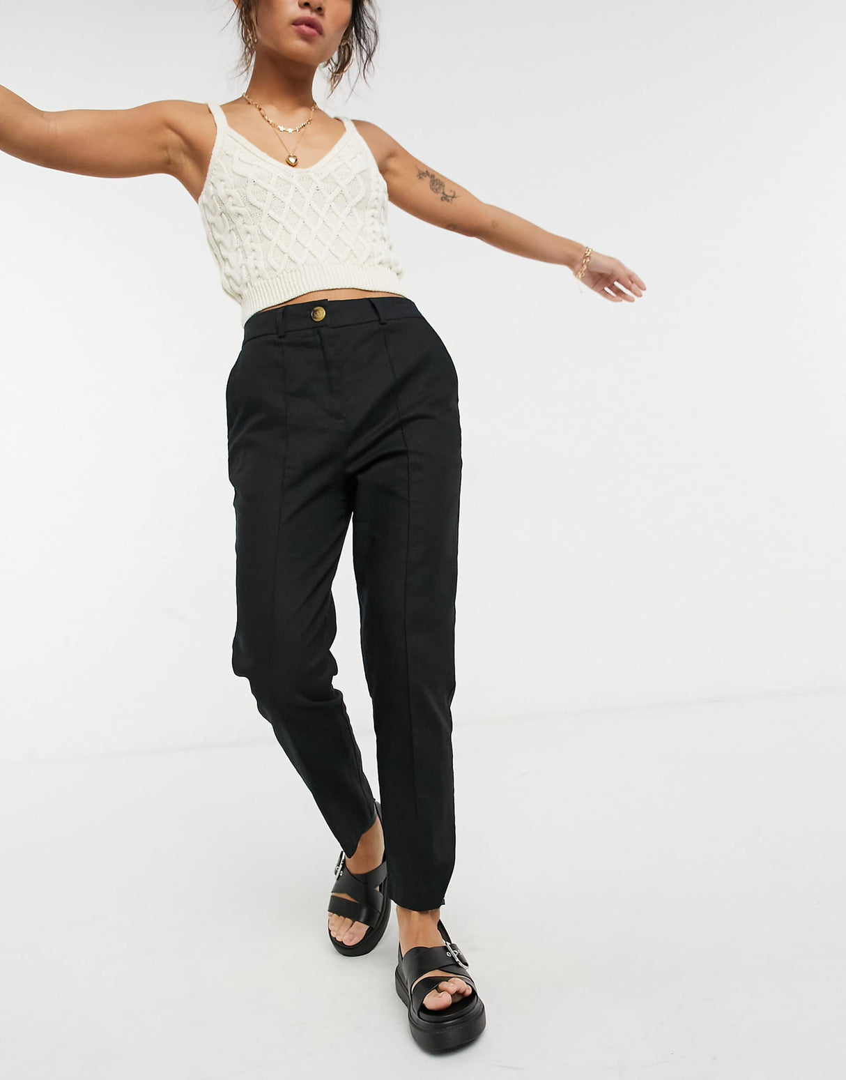 Asos Design Petite Linen Cigarette Trouser In Black