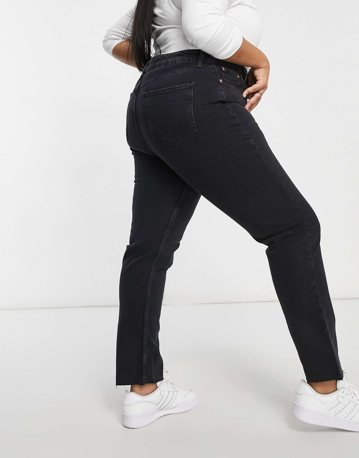 Asos Design Curve Mid Rise Vintage 'Skinny' Jeans In Washed Black
