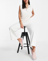 Abercrombie & Fitch Pleated Trousers In Light Grey