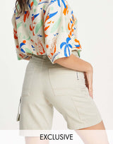 Collusion Dad Shorts With Cargo Pocket Detailing