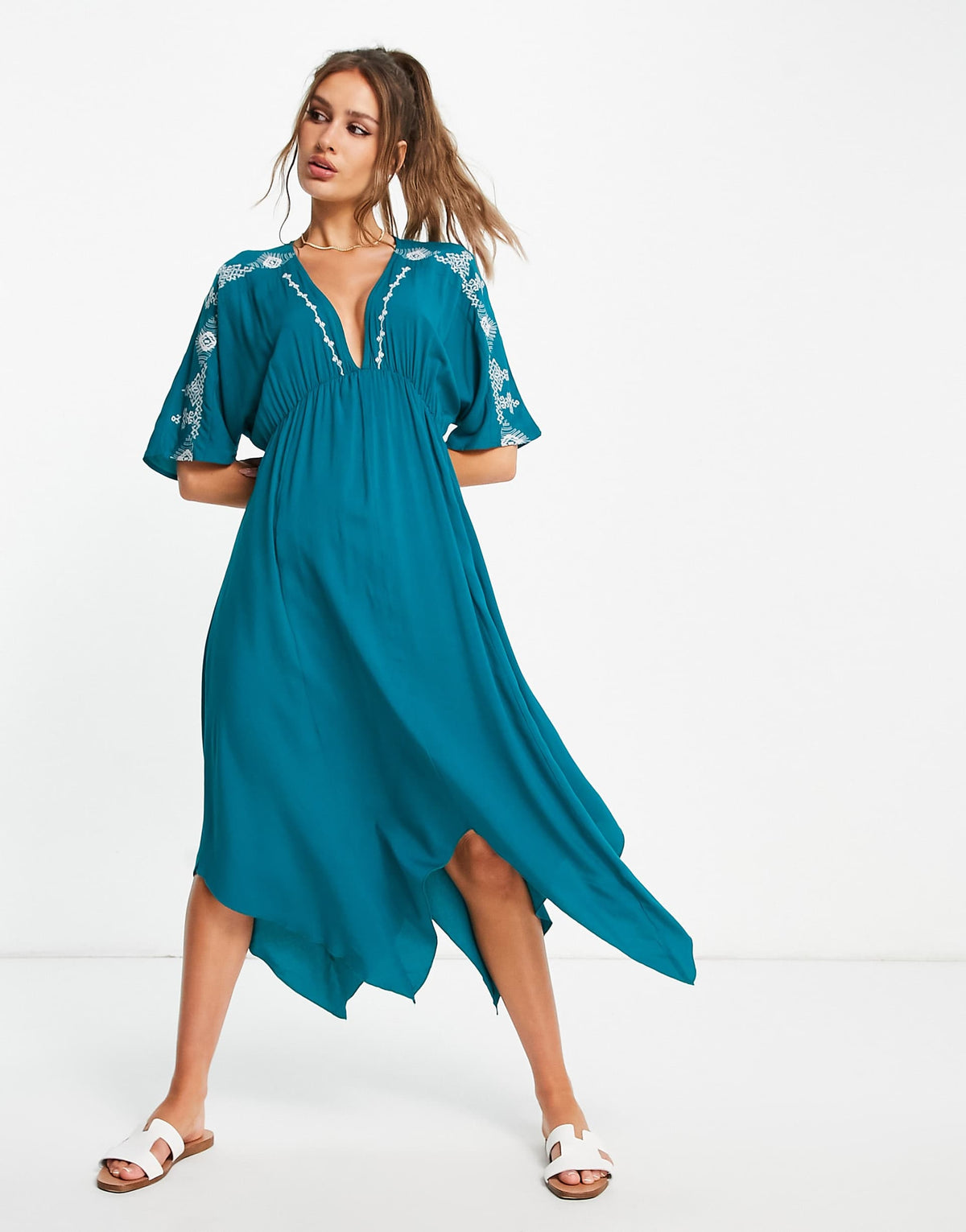 En Crème V Neck Midi Smock Dress With Embroidery Detail In Teal