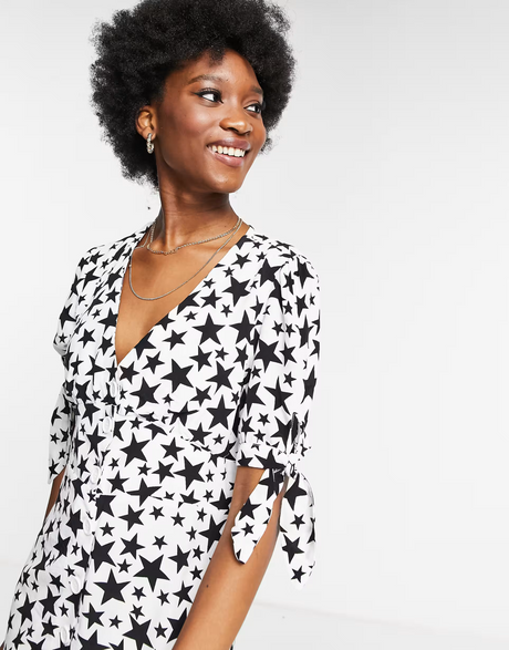 Nobody'S Child V Neck Midi Tea Dress In Star Print With Tie Shoulders