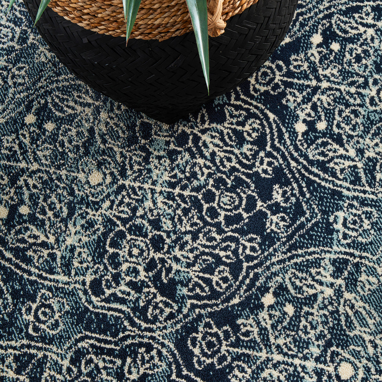 Oxford 435 Denim Rug