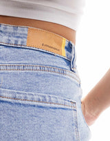 Stradivarius Organic Cotton Slim Mom Jean With Stretch In Washed Blue