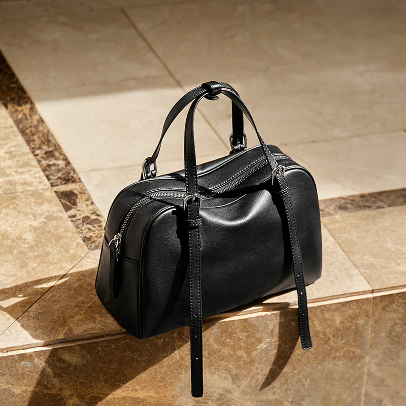Nalandu Vintage Leather Bowling Bag - Black