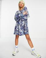 Daisy Street Long Sleeve Smock Dress In Cosmic Print