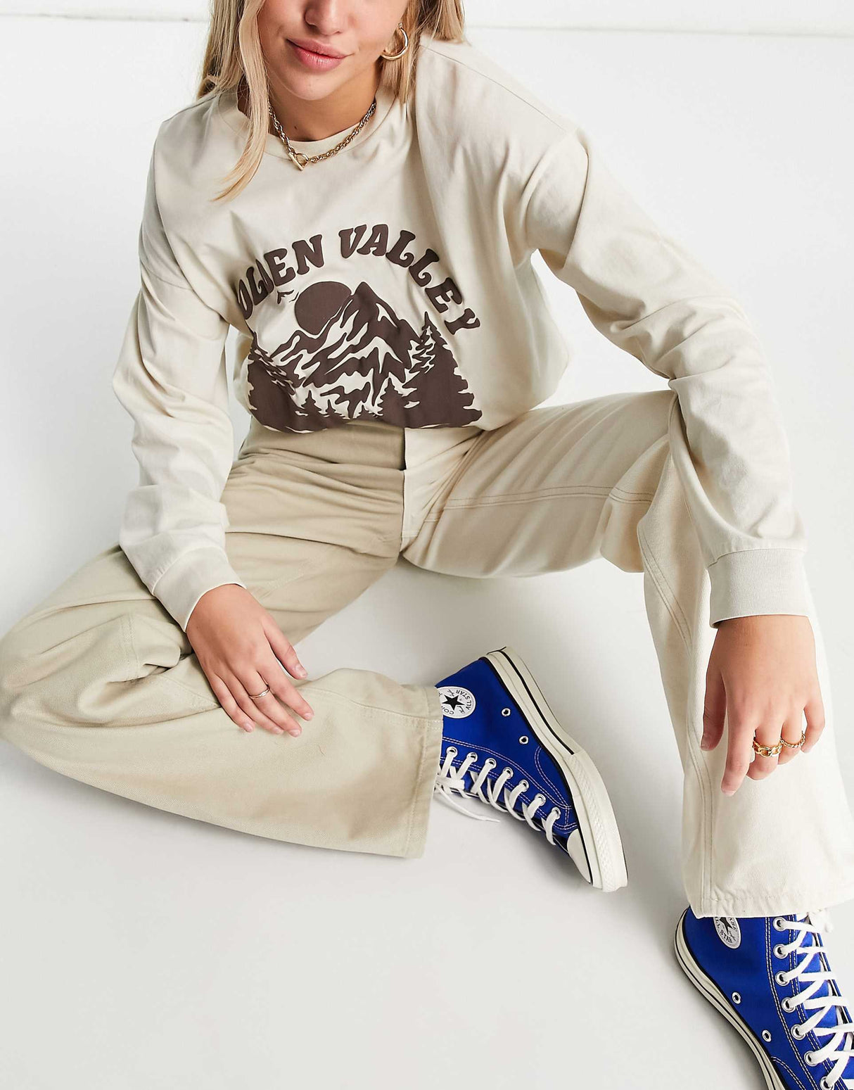 Na-Kd X Josefine Two Tone Straight Leg Jeans In Beige
