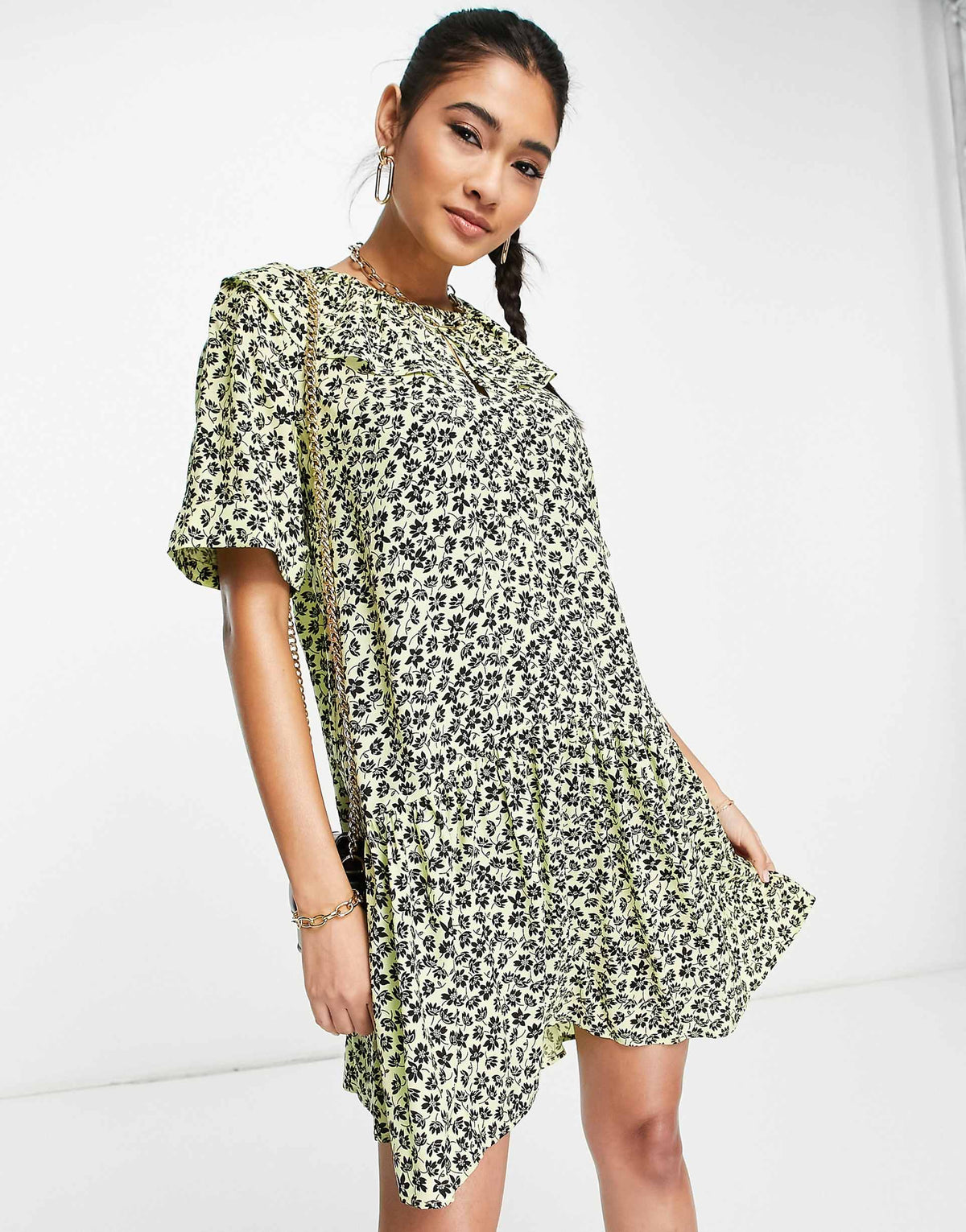 Whistles Short Sleeve Mini Dress With Ruffle Hem In Ditsy Floral
