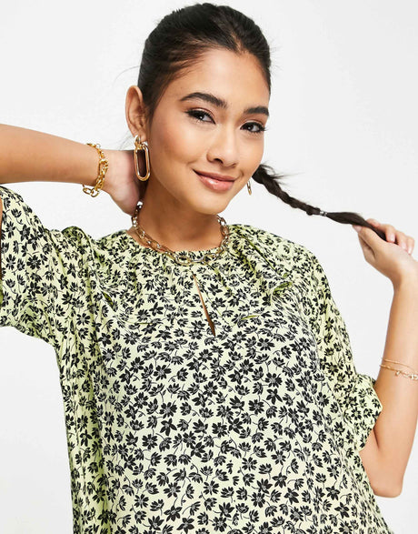 Whistles Short Sleeve Mini Dress With Ruffle Hem In Ditsy Floral