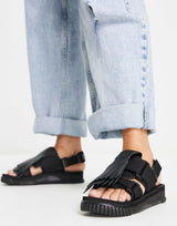 Shaka Weekender Kilt Sandals With Removable Strap In Black Leather