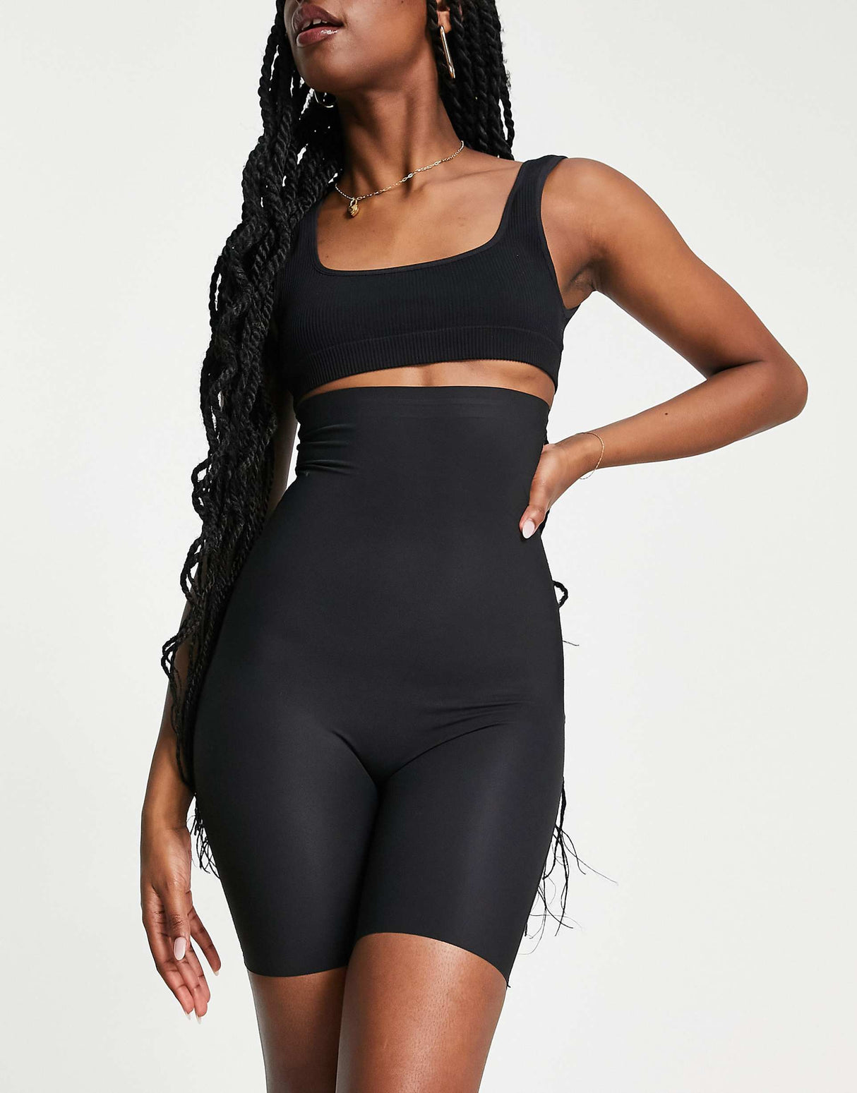 Magic Bodyfashion Maxi Sexy Hi-Bermuda Firm Shaping Short In Black