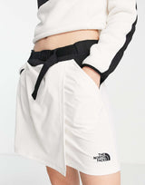 The North Face Trend Woven Skirt In White