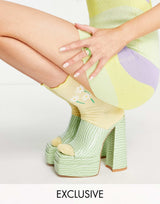 Daisy Street Exclusive Platform Mule Sandals In Sage Green Croc