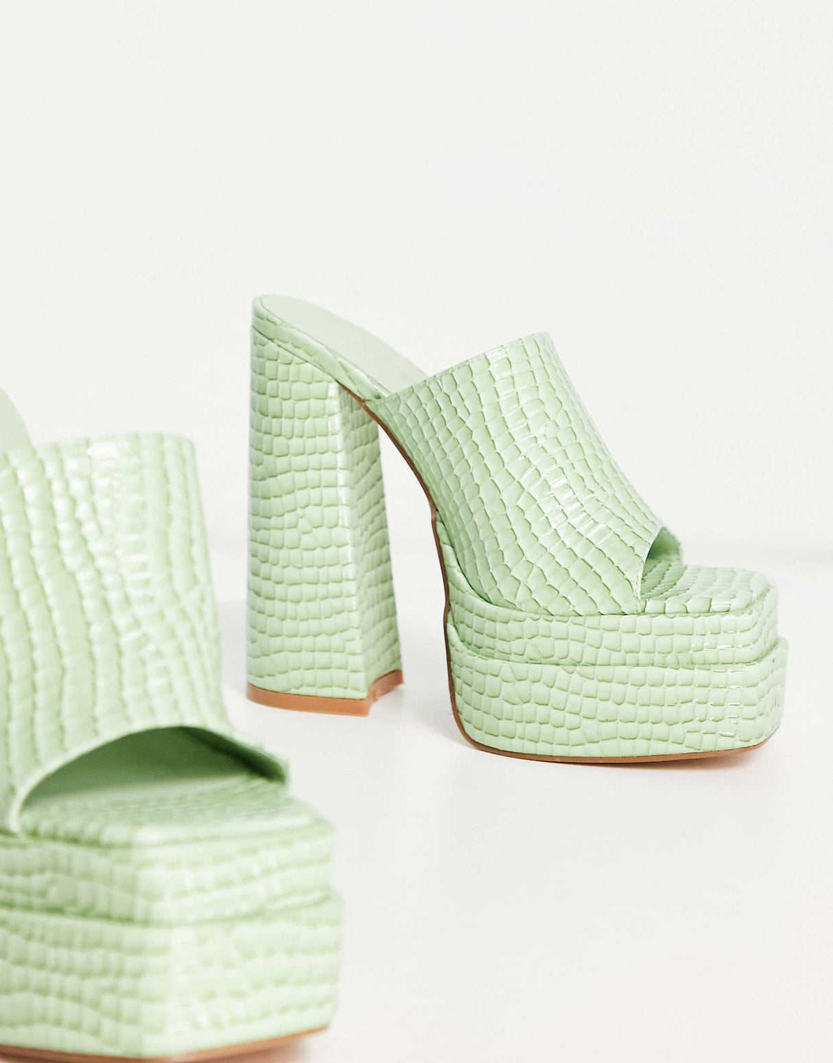 Daisy Street Exclusive Platform Mule Sandals In Sage Green Croc