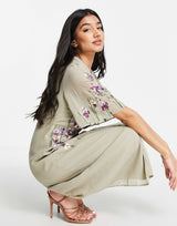 Hope & Ivy Adelaide Embroidered Midi Dress In Sage Green