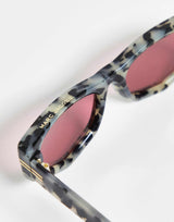 Marc Jacobs Cat Eye Sunglasses In Havana Grey