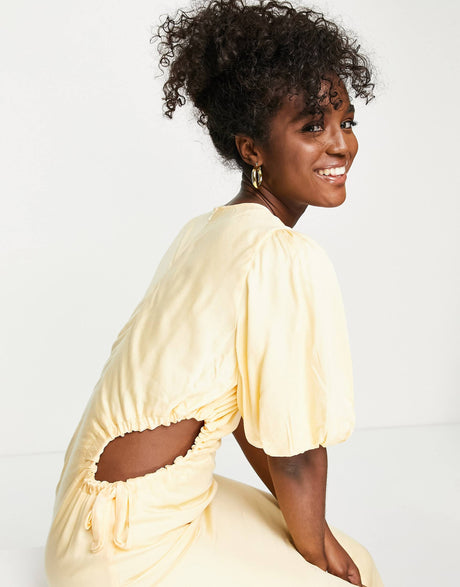 Nobody'S Child Rebecca Cut Out Side Dress In Cream