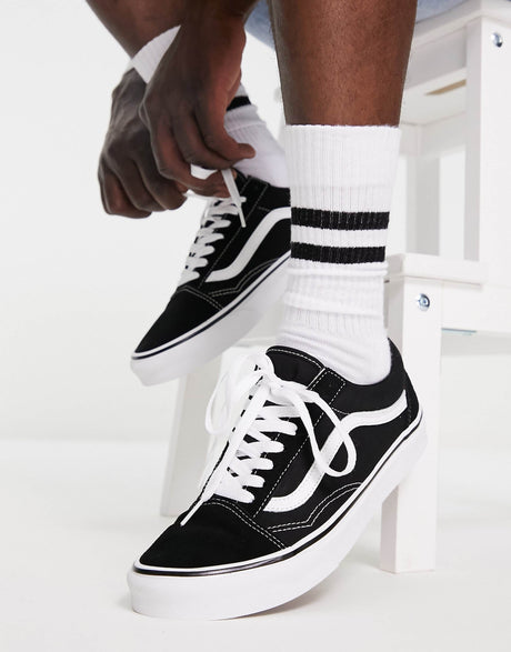 Vans Old Skool Trainers In Black And White