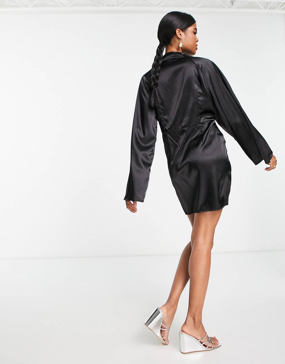 In The Style X Perrie Sian Exclusive Plunge Front Knot Detail Shirt Dress In Black