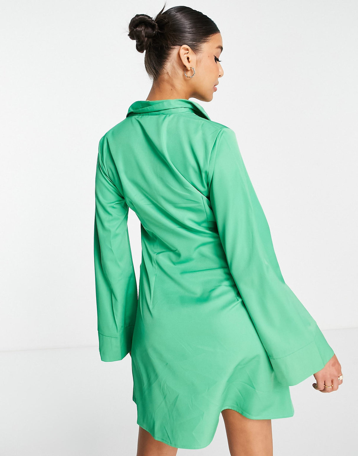 In The Style X Billie Faiers Exclusive Shirt Dress With Belt Detail In Green