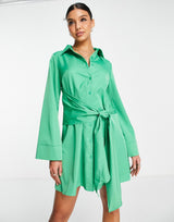 In The Style X Billie Faiers Exclusive Shirt Dress With Belt Detail In Green