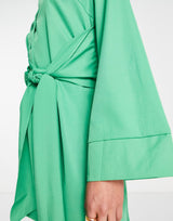 In The Style X Billie Faiers Exclusive Shirt Dress With Belt Detail In Green