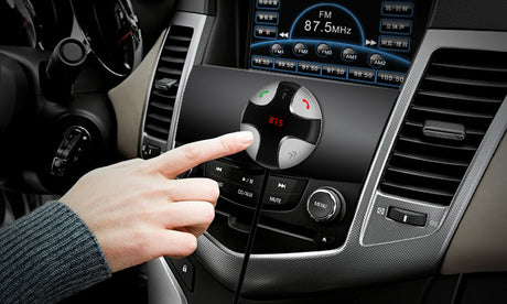 TODO Bluetooth V3.0 Fm Transmitter Handsfree Car Kit Lcd Display Mp3 Player Fm29B