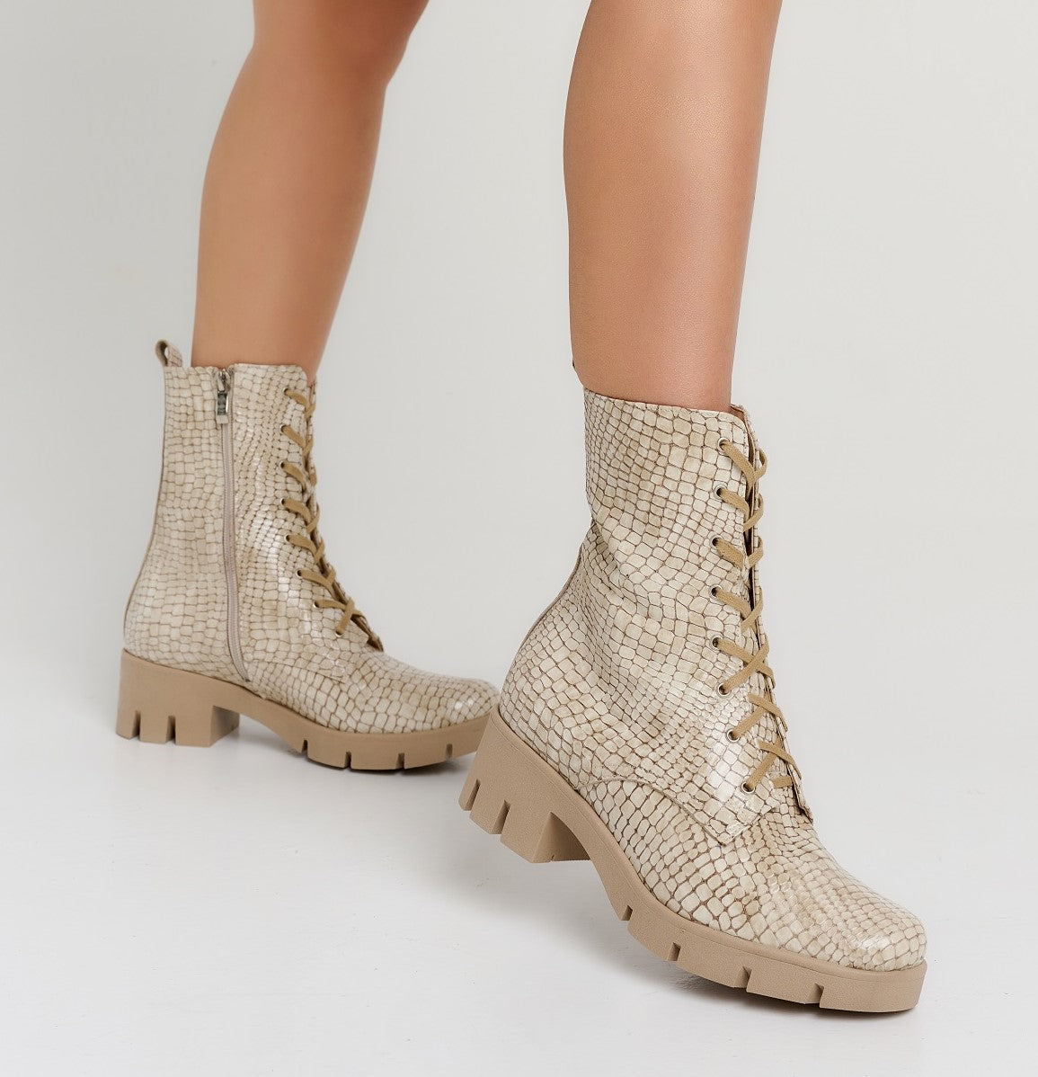 Bosccolo Womens Boots - Beige Croco