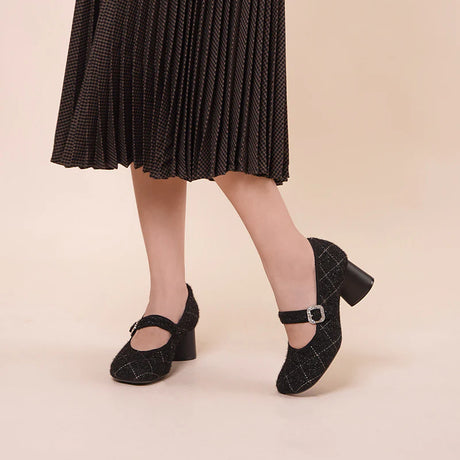 French Vintage Mary Jane Block Heels - Black
