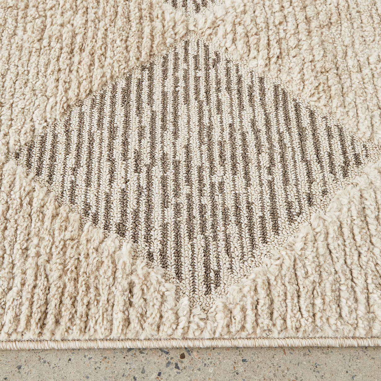 Serenade Yuri Beige Rug