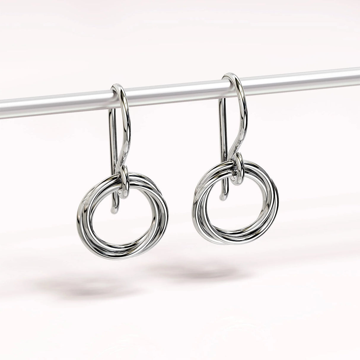 Solid 925 Sterling Silver Intertwined Circle Earrings