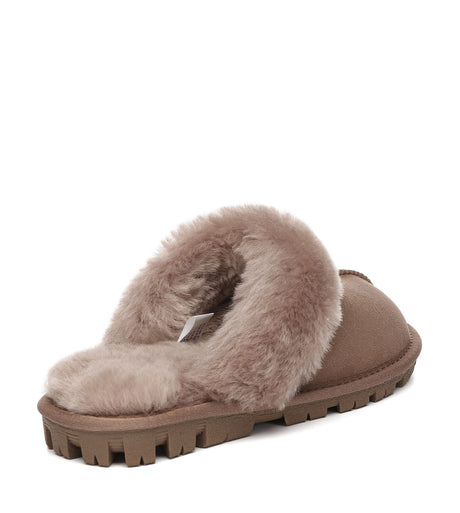 Australian Shepherd UGG Waffle Slipper - Caramel